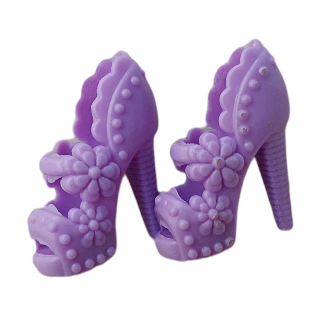 Zapato de tacón diseño de flores