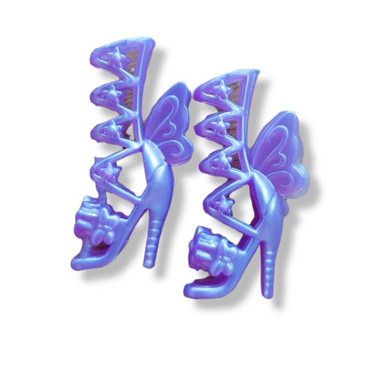 Zapato de tacón estilo mariposa