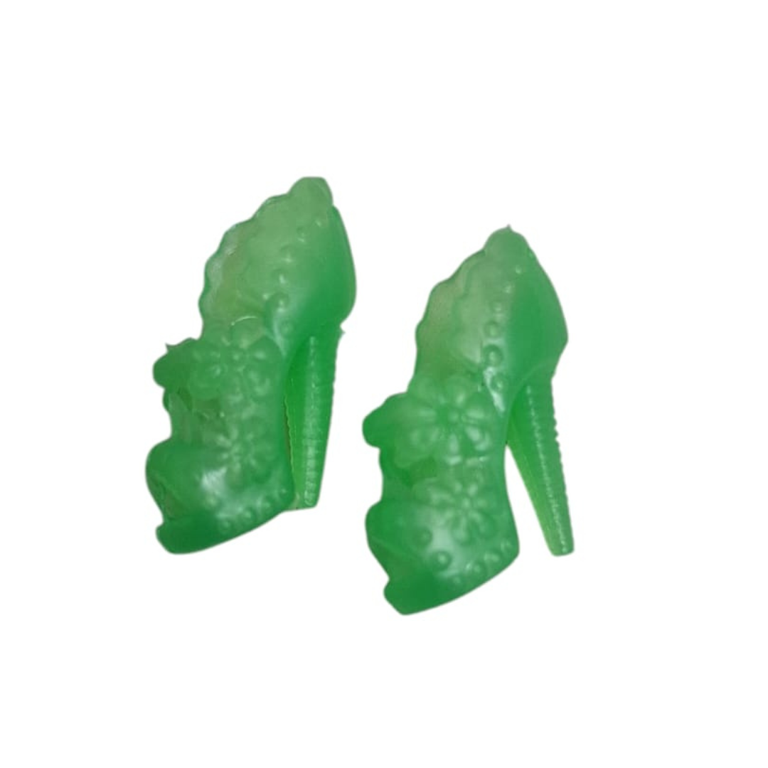 Zapato de tacón diseño de flores