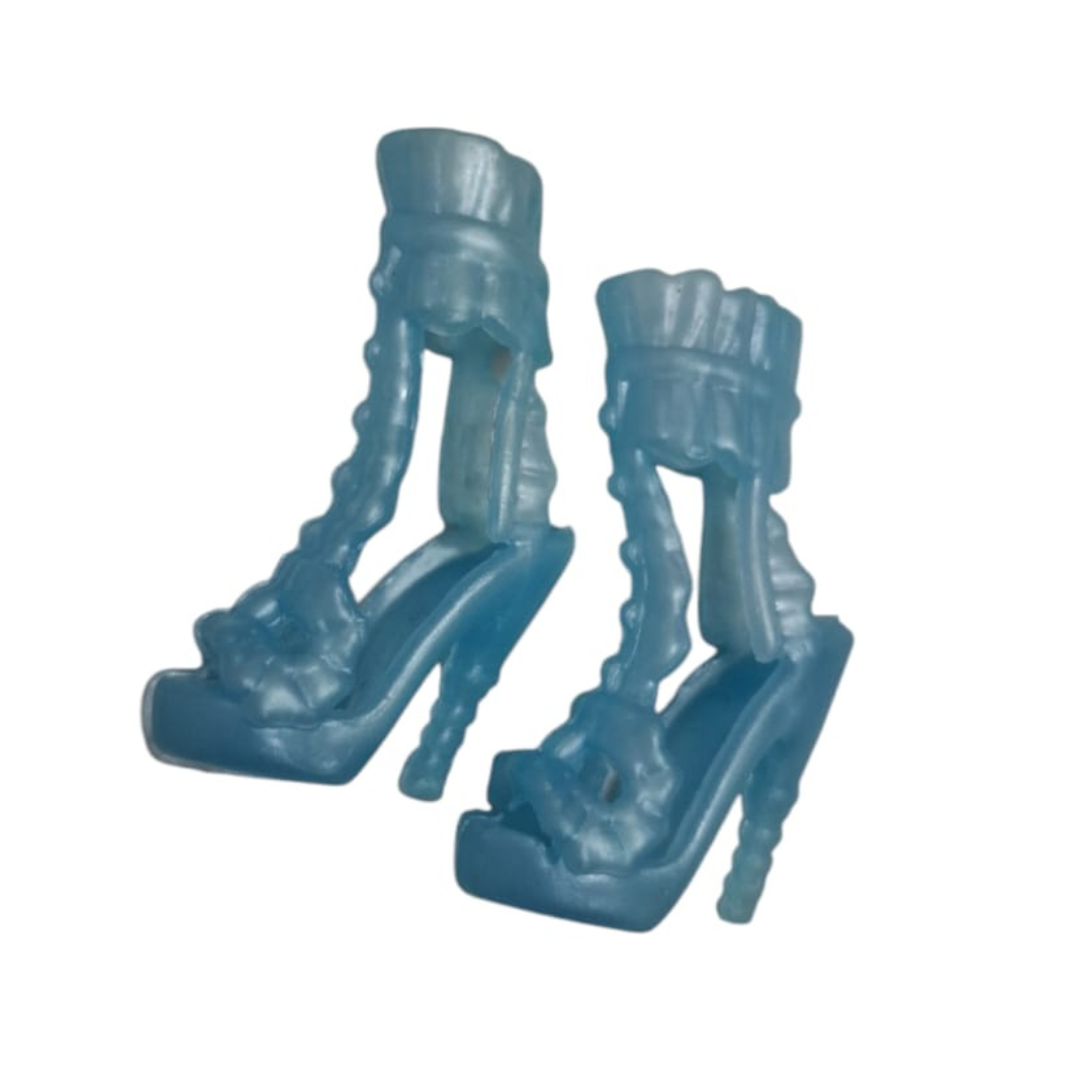 Zapato de tacón con lazo fruncido en el tobillo