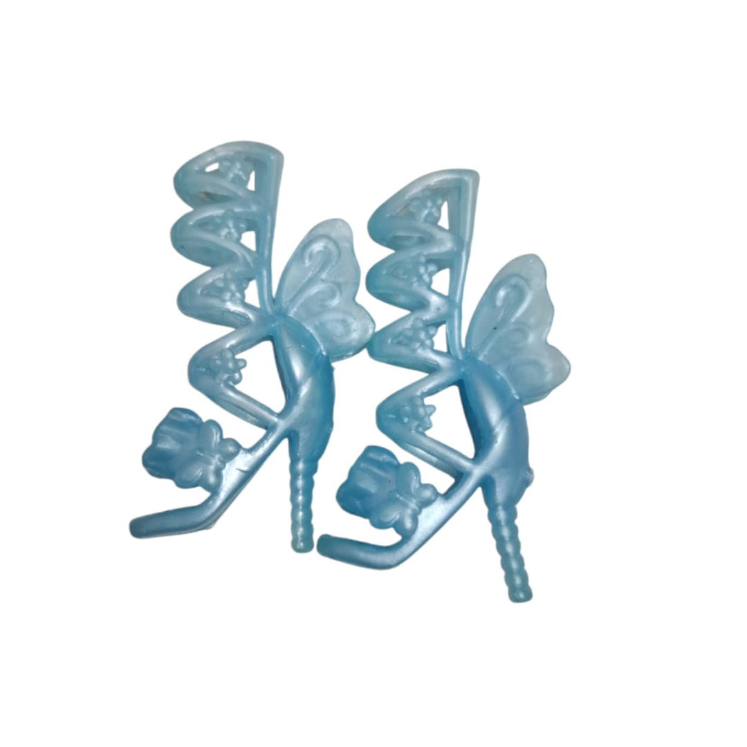 Zapato de tacón estilo mariposa